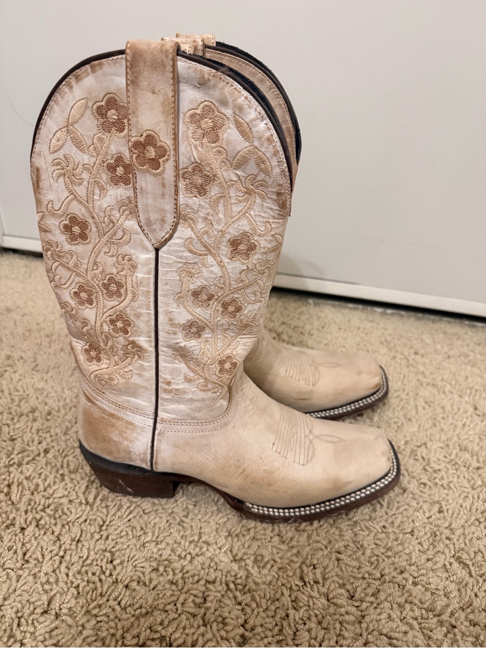 Women's Embroidered Western Boots - Cream Floral